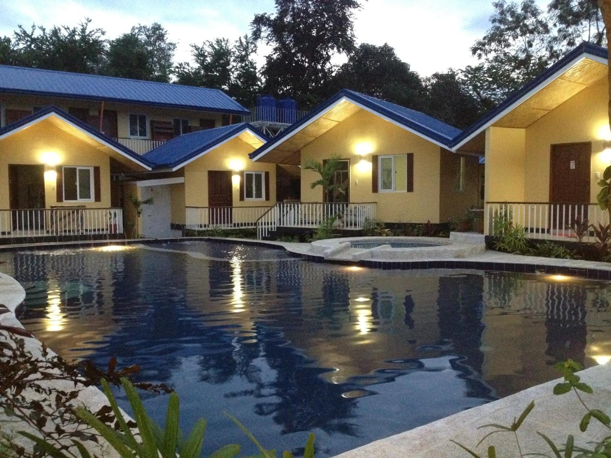 Blue Lagoon Inn & Suites Puerto Princesa Екстериор снимка