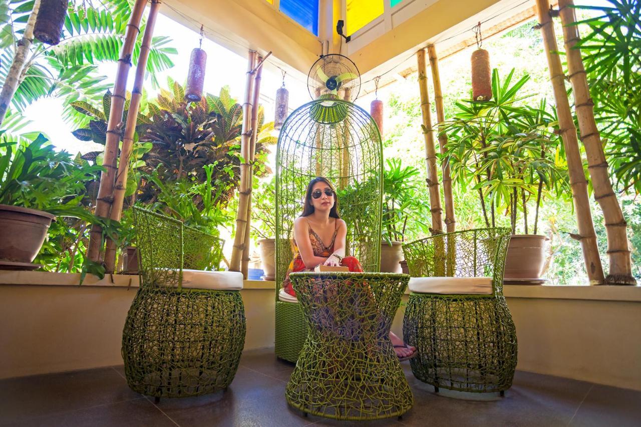 Blue Lagoon Inn & Suites Puerto Princesa Екстериор снимка